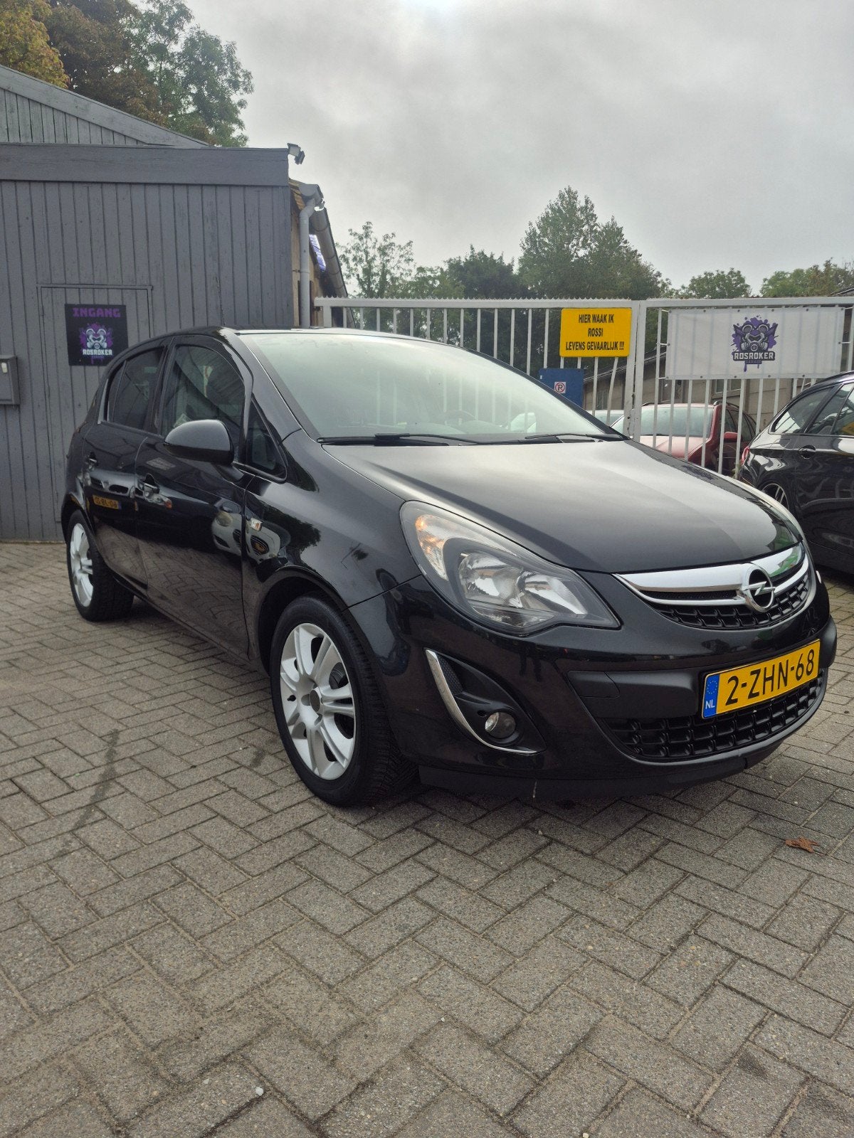 Opel Corsa 1.4 16V 5D 2015 Zwart, Voorwielaandrijving, 1063 kg, 1398 cc, 4 cilinders