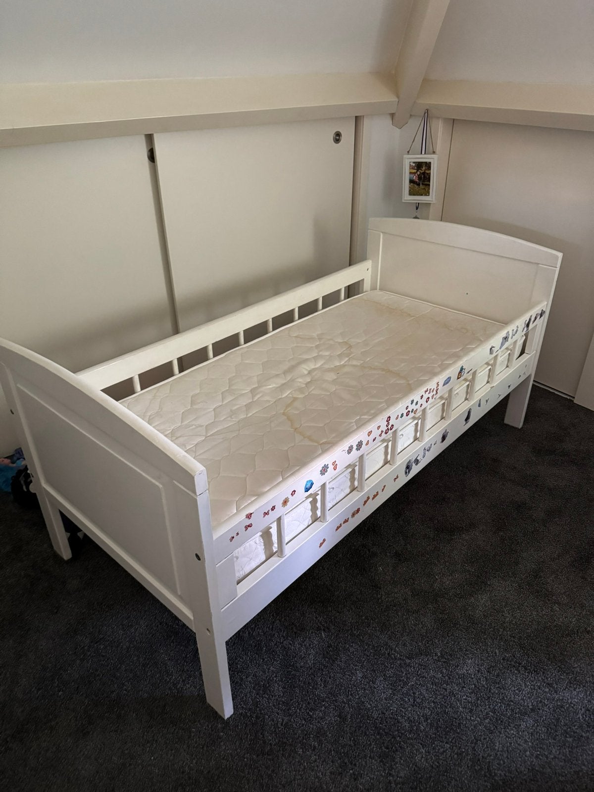 Wit kinderbed / juniorbed / peuterbed, Kinderen en Baby's, Kinderkamer | Bedden, Ophalen, Gebruikt, 70 tot 85 cm, 140 tot 160 cm