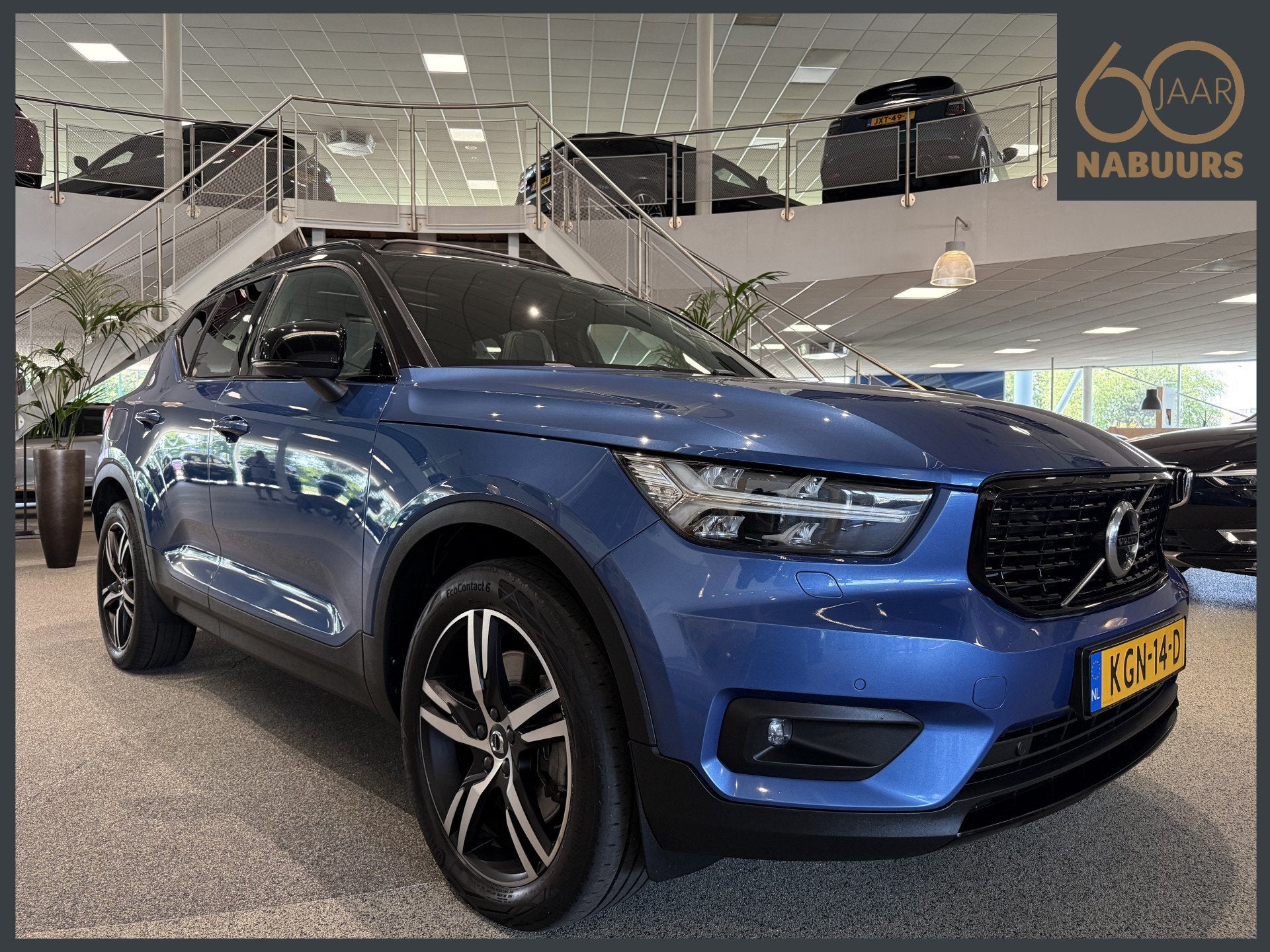 Volvo XC40 1.5 T5 Recharge R-Design, Pilot assist, Trekhaak,, Auto's, Volvo, 12 maanden, Gebruikt, Blauw, Leder