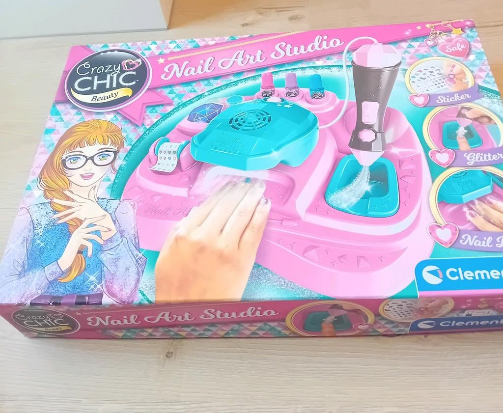 Nail studio art - nagelstudio, Ophalen of Verzenden, Zo goed als nieuw, Jongen of Meisje