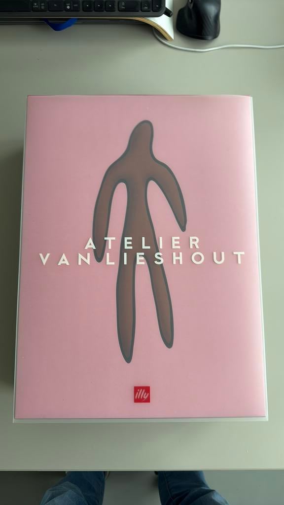 Illu Collection Atelier Van Lieshout, Ophalen of Verzenden
