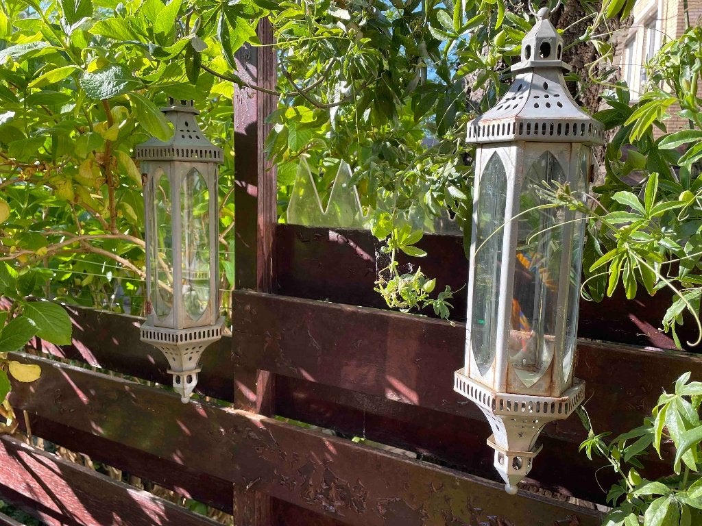 2 x Oriëntaalse ooster zeshoekig metaal windlicht lantaarn, Tuin en Terras, Buitenverlichting, Ophalen of Verzenden, Zink, Hanglamp