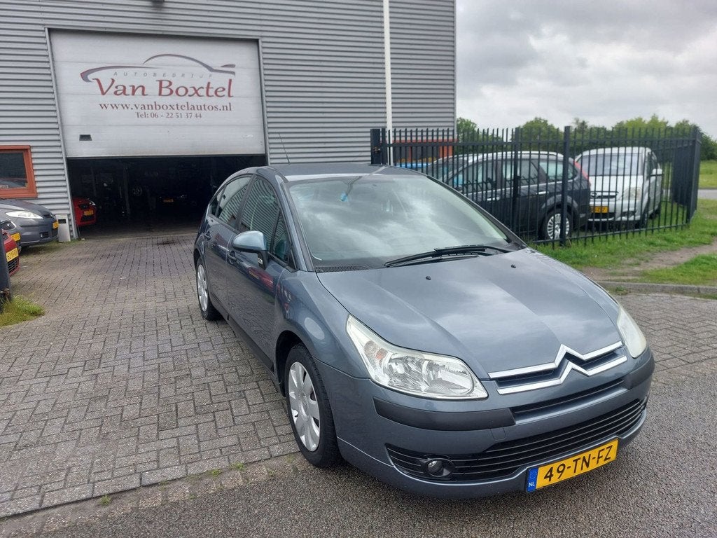 Citroen C4 1.6-16V Ligne Prestige 5 deurs + geregelde airco, Auto's, Citroën, Voorwielaandrijving, Stof, Gebruikt, 4 cilinders