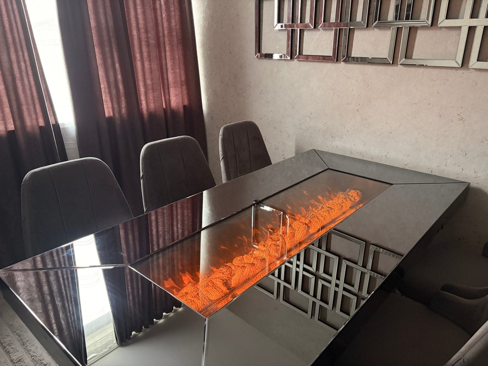 Eettafel met LED-verlichting en 2 beschadigde plekken, Ophalen, Gebruikt, 100 tot 150 cm, Glas