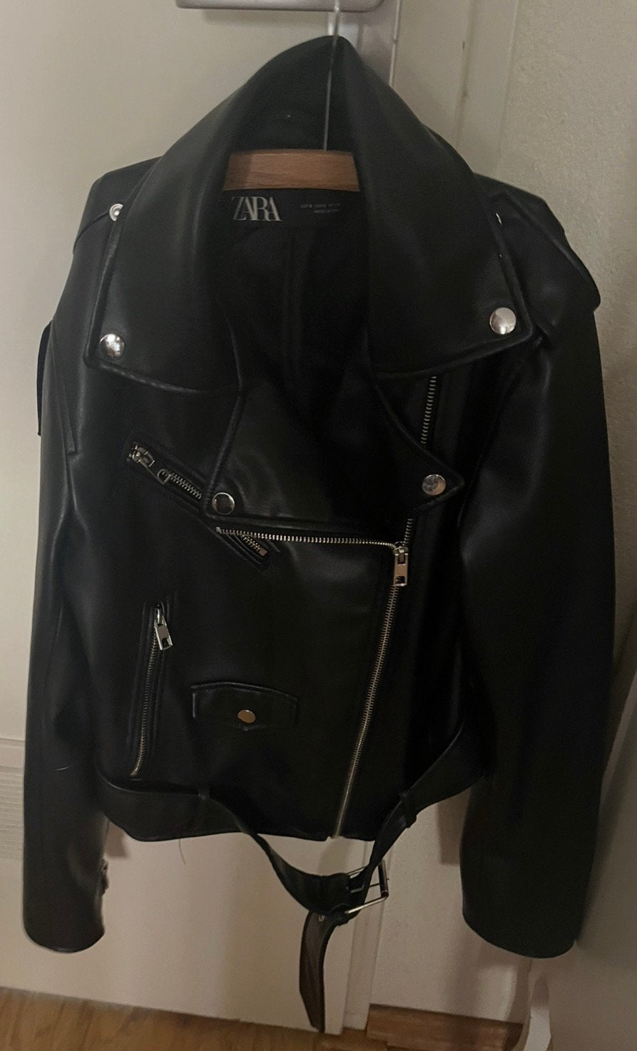 Zara zwart leather look jack maat S, Kleding | Dames, Ophalen of Verzenden, Zo goed als nieuw, Zwart