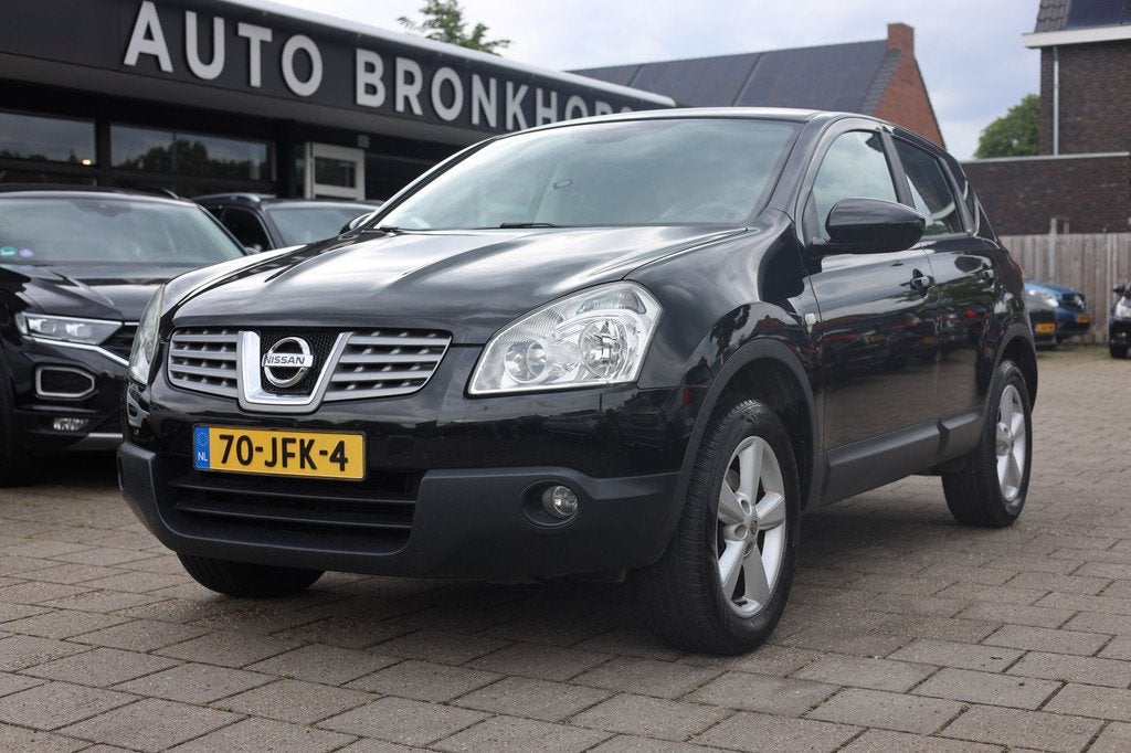 Nissan QASHQAI 1.6 ACENTA | CLIMA | CRUISE | NIEUWE KOPPELIN, Auto's, Nissan, Voorwielaandrijving, 1272 kg, Gebruikt, Zwart