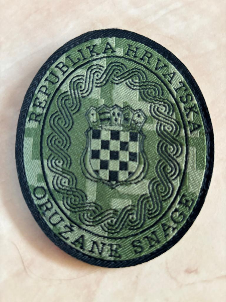 Mouw embleem Kroatië - Republika Hrvatska Oružane Snage, Ophalen of Verzenden, Landmacht, Overige gebieden, Embleem of Badge