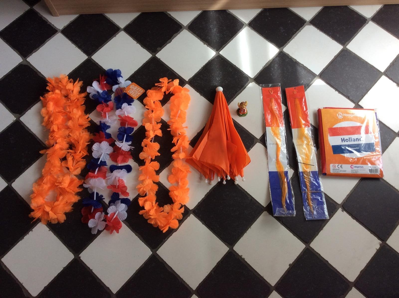 Oranje Holland Feestartikelen Pakket - Koningsdag / EK / WK, Ophalen of Verzenden, Nieuw, Versiering, Oranje of Koningsdag