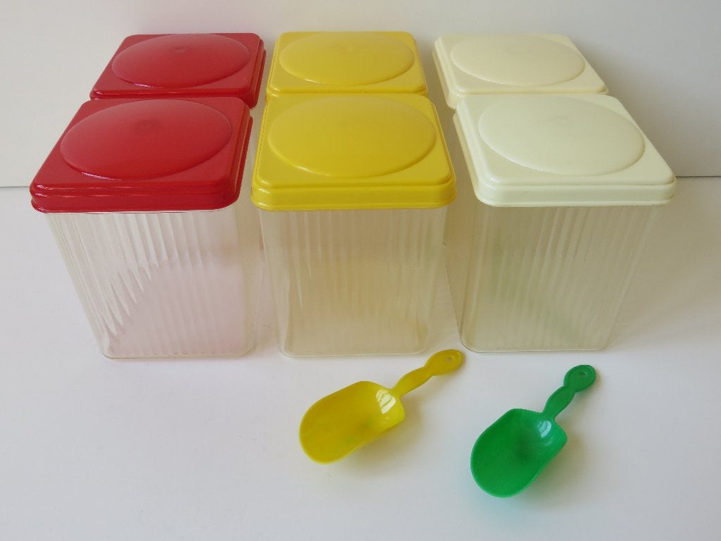 6 vintage retro voorraadbussen met voorraadschepjes, Voorraadpot, Ophalen of Verzenden, Gebruikt, Kunststof