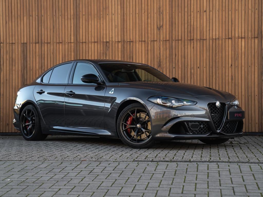 Alfa Romeo Giulia 2.9 V6 Quadrifoglio MY25 | Harman/Kardon |, Auto's, Alfa Romeo, Automaat, Achterwielaandrijving, Gebruikt, Bedrijf