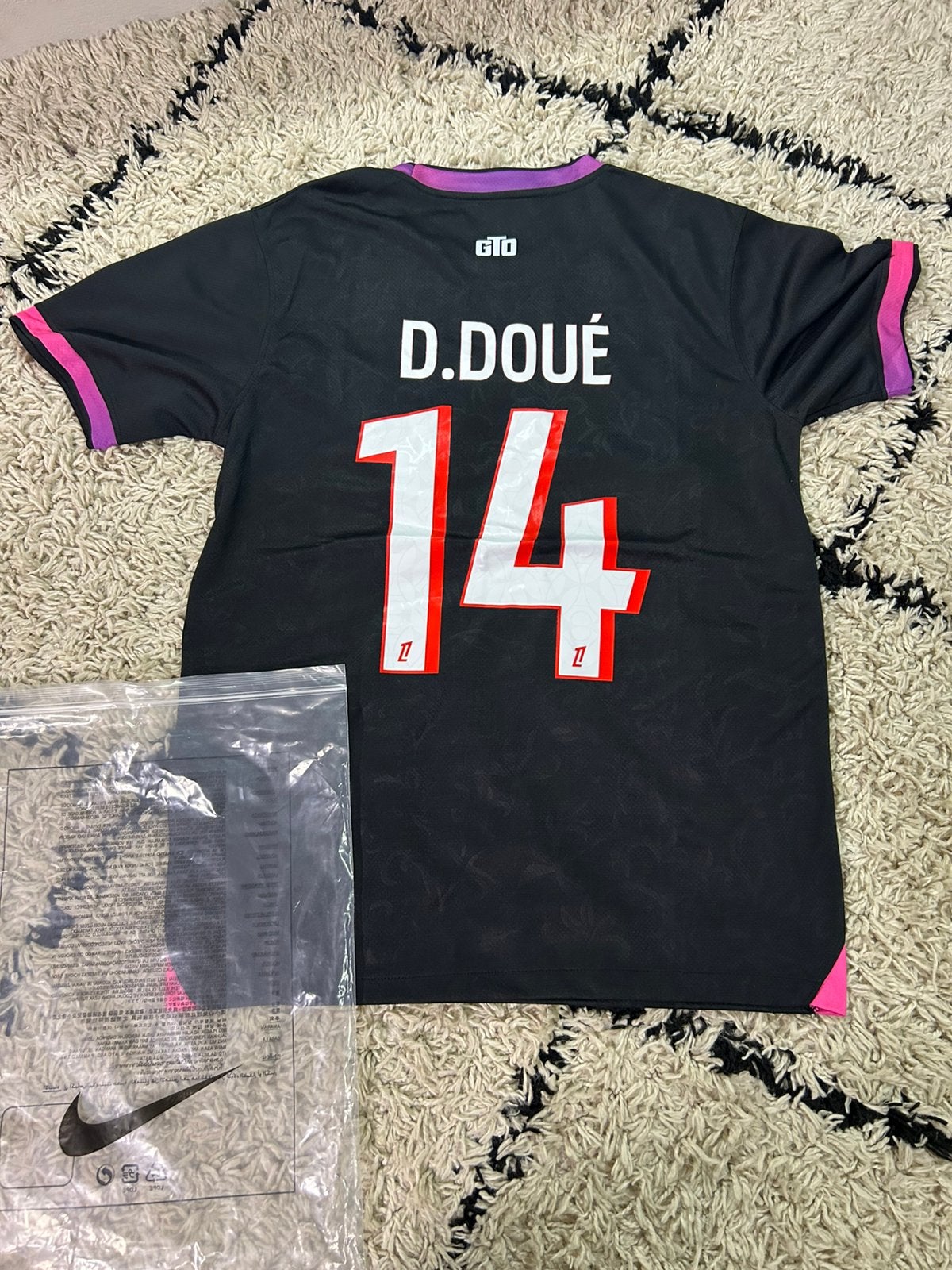 D.doue shirtje maat M, Ophalen of Verzenden, Nieuw, Maat 48/50 (M), Zwart