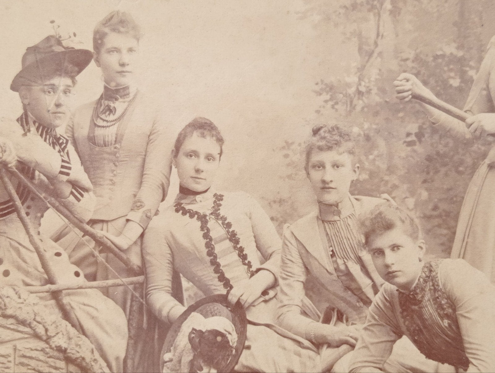 Antieke foto: Dames in roeiboot, Haarlem, 1891/1892, Verzamelen, Ophalen of Verzenden, Voor 1940, Gebruikt