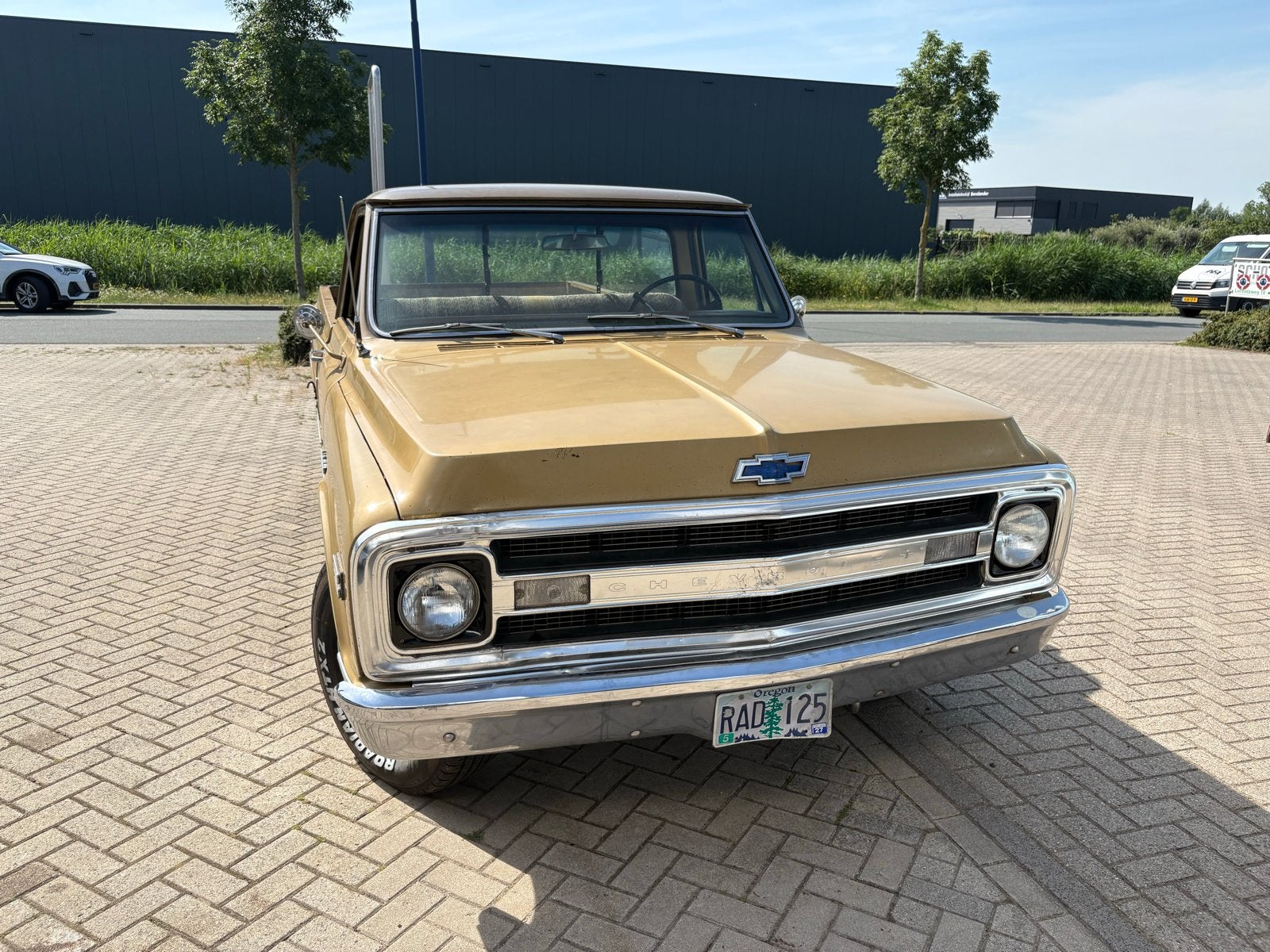 Te koop Chevrolet C20 Custom Camper 8/350, Auto's, Chevrolet, Automaat, Pick-up, 2500 kg, Particulier