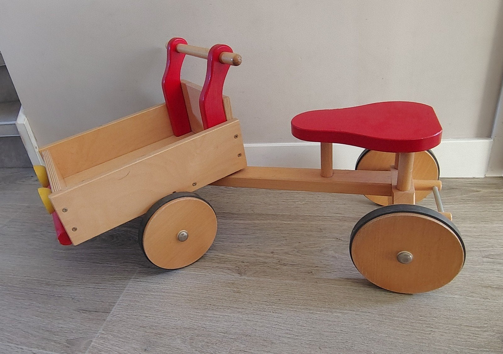 Houten loopfiets met kar/ bakfiets - ca 80x30cm, Ophalen, Gebruikt, Loopfiets