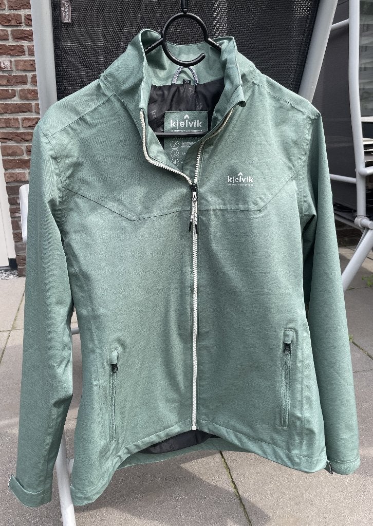 Groene Kjelvik jas dames maat 38, Maat 38/40 (M), Verzenden, Zo goed als nieuw, Kjelvik