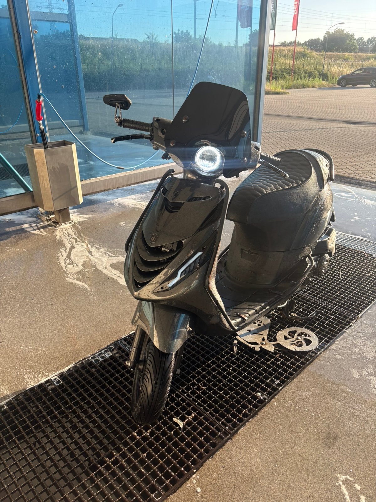 Piaggio zip 2022 iget, Ophalen, Gebruikt, Maximaal 45 km/u, Zip