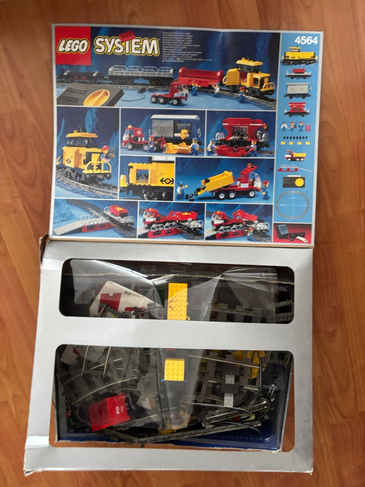 Lego 4564 Freight Rail Runner 9V .100% compleet incl doos, Ophalen of Verzenden, Zo goed als nieuw