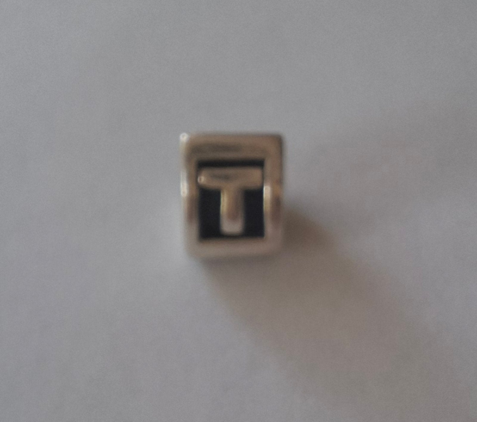 Pandora bedel letter T, Pandora, Ophalen of Verzenden, Zo goed als nieuw, 1 bedel
