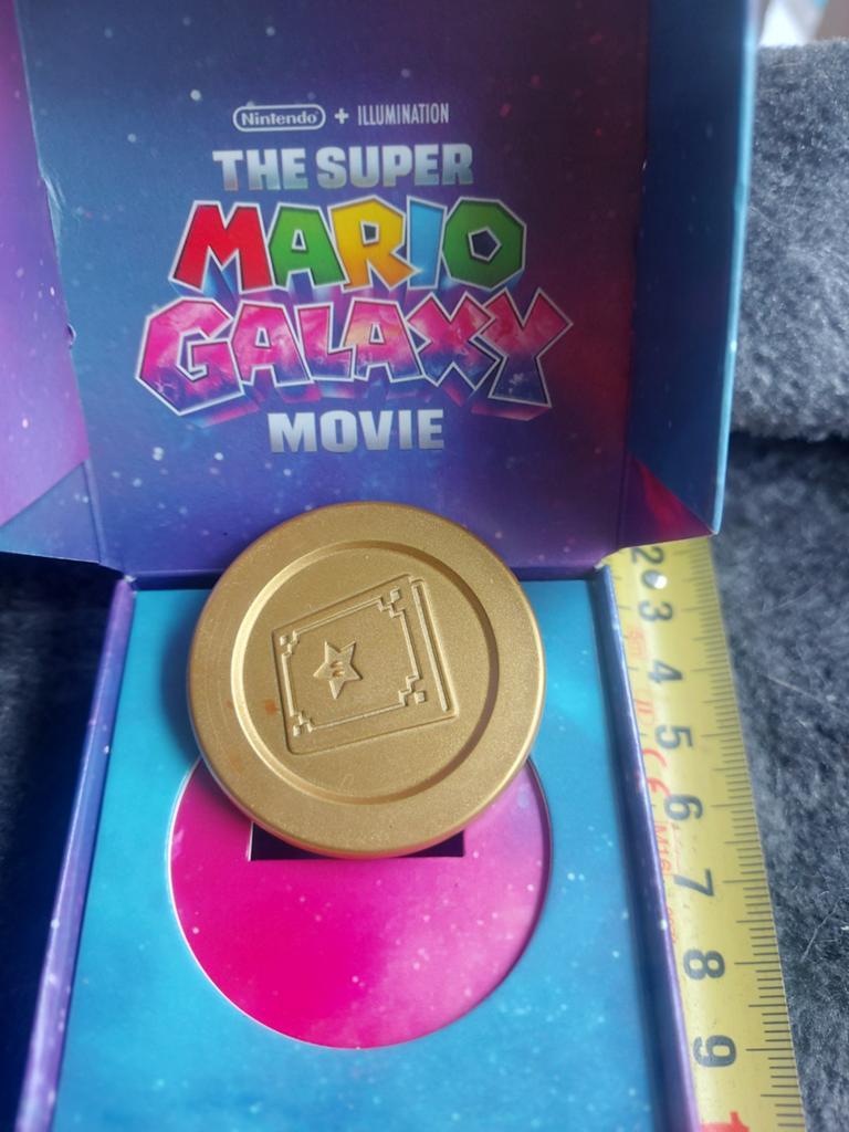 Super Mario Galaxy Movie McDonald's Munt, Ophalen of Verzenden
