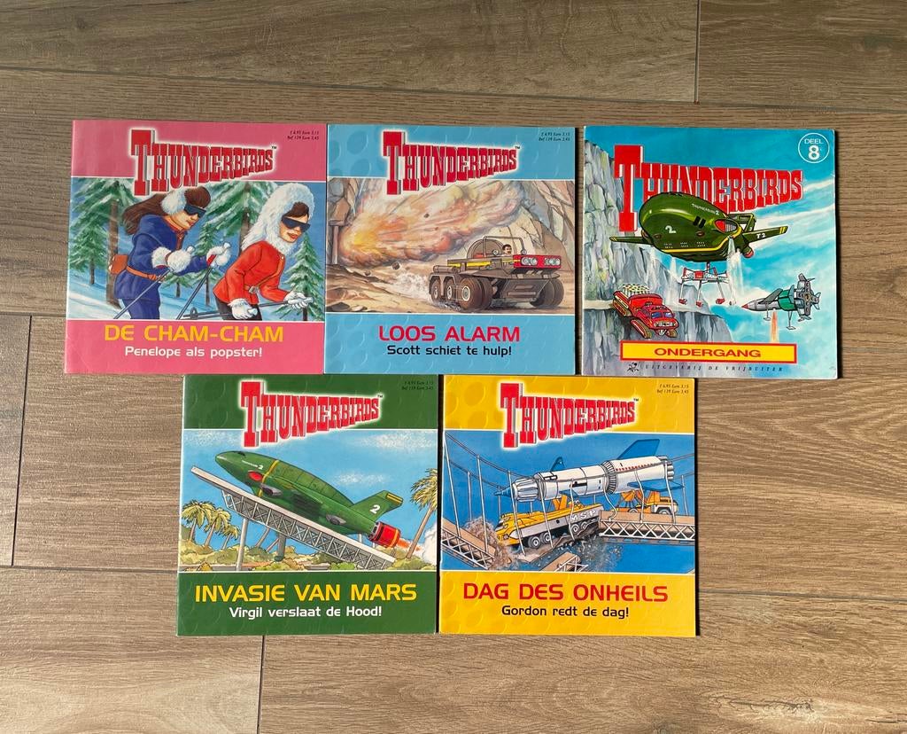 Thunderbirds boekjes - 5 stuks (1992-2001), Boeken, Stripboeken, Gelezen, Meerdere stripboeken, Ophalen of Verzenden