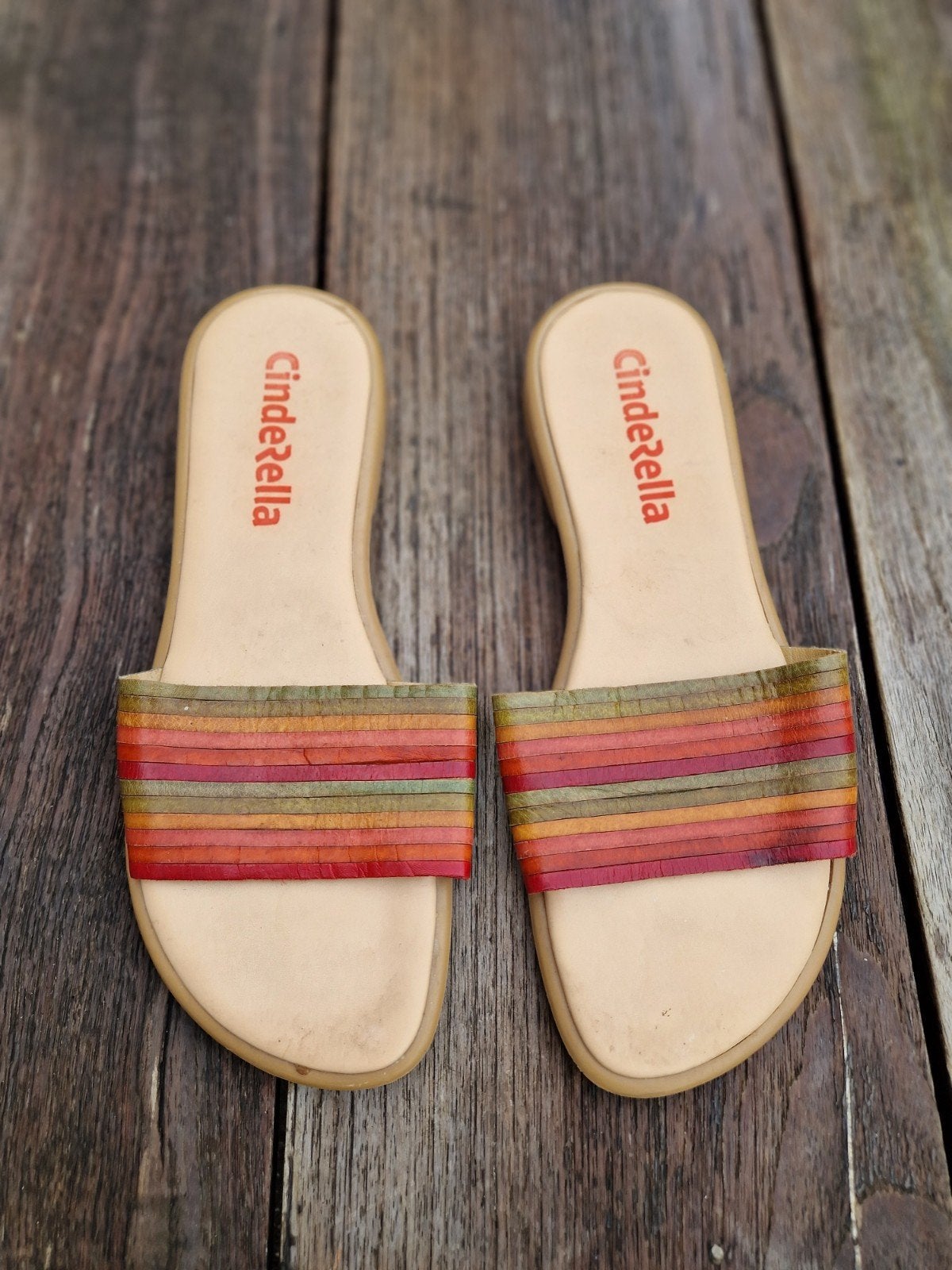 slippers maat 39 Cinderella, Slippers, Oranje, Ophalen of Verzenden, Cinderella