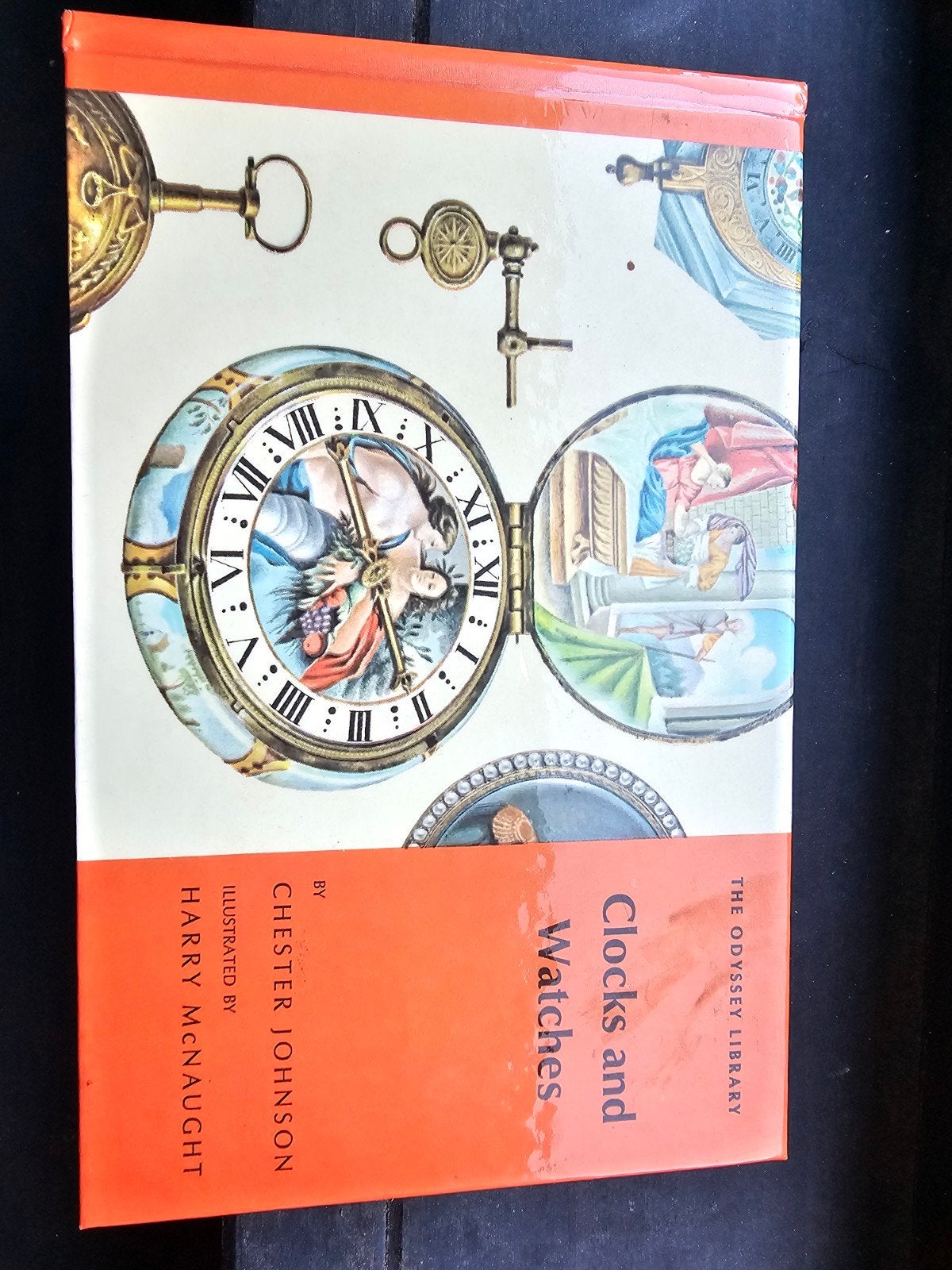 Klein boekje: Clocks and Watches door Chester Johnson, Ophalen of Verzenden, Gelezen, Overige onderwerpen, Chester Johnson