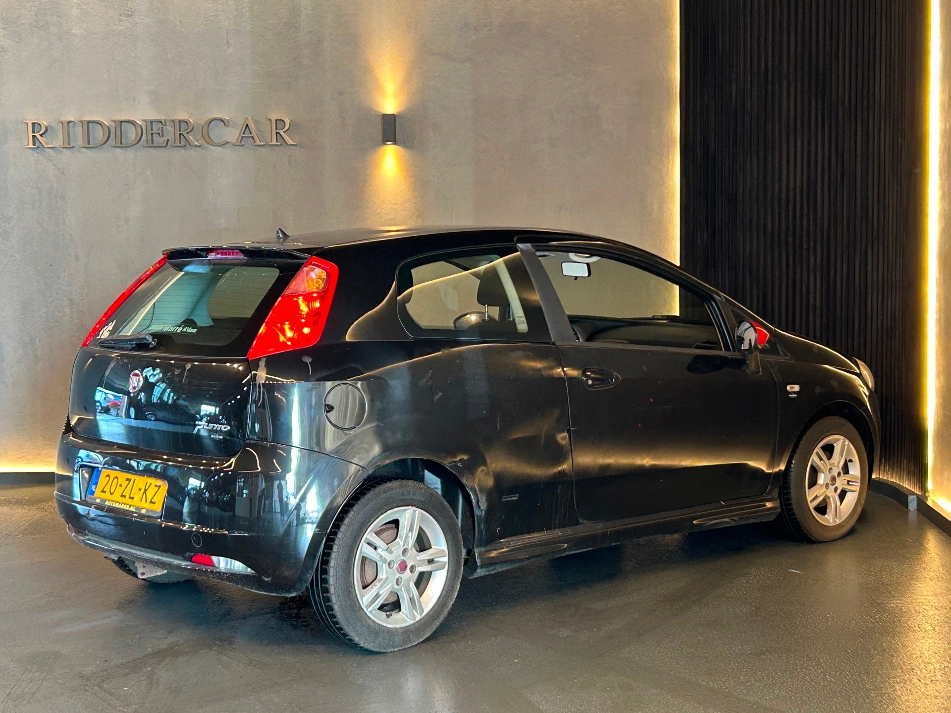 Fiat Grande Punto 1.4 GP SPORT|NAP|AIRCO|APK09-2026|VELGEN|T, Voorwielaandrijving, 4 cilinders, 400 kg, Grande Punto