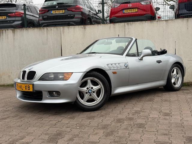 BMW Z3 Roadster 1.9/AUTOMAAT/AIRCO/LEDER/STOEL VERWARMING/MO, Auto's, BMW, Automaat, Achterwielaandrijving, Gebruikt, Zwart