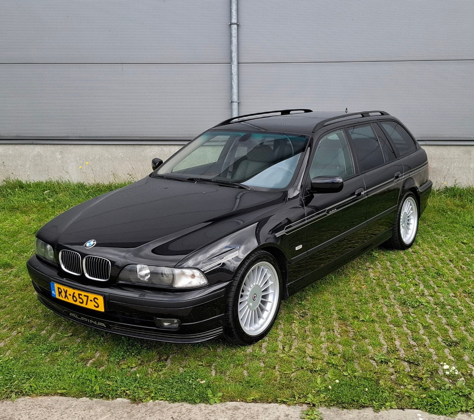 Alpina B10 v8 touring 2000 Zwart e39, Auto's, Alpina, Achterwielaandrijving, 8 cilinders, 2000 kg, 347 pk