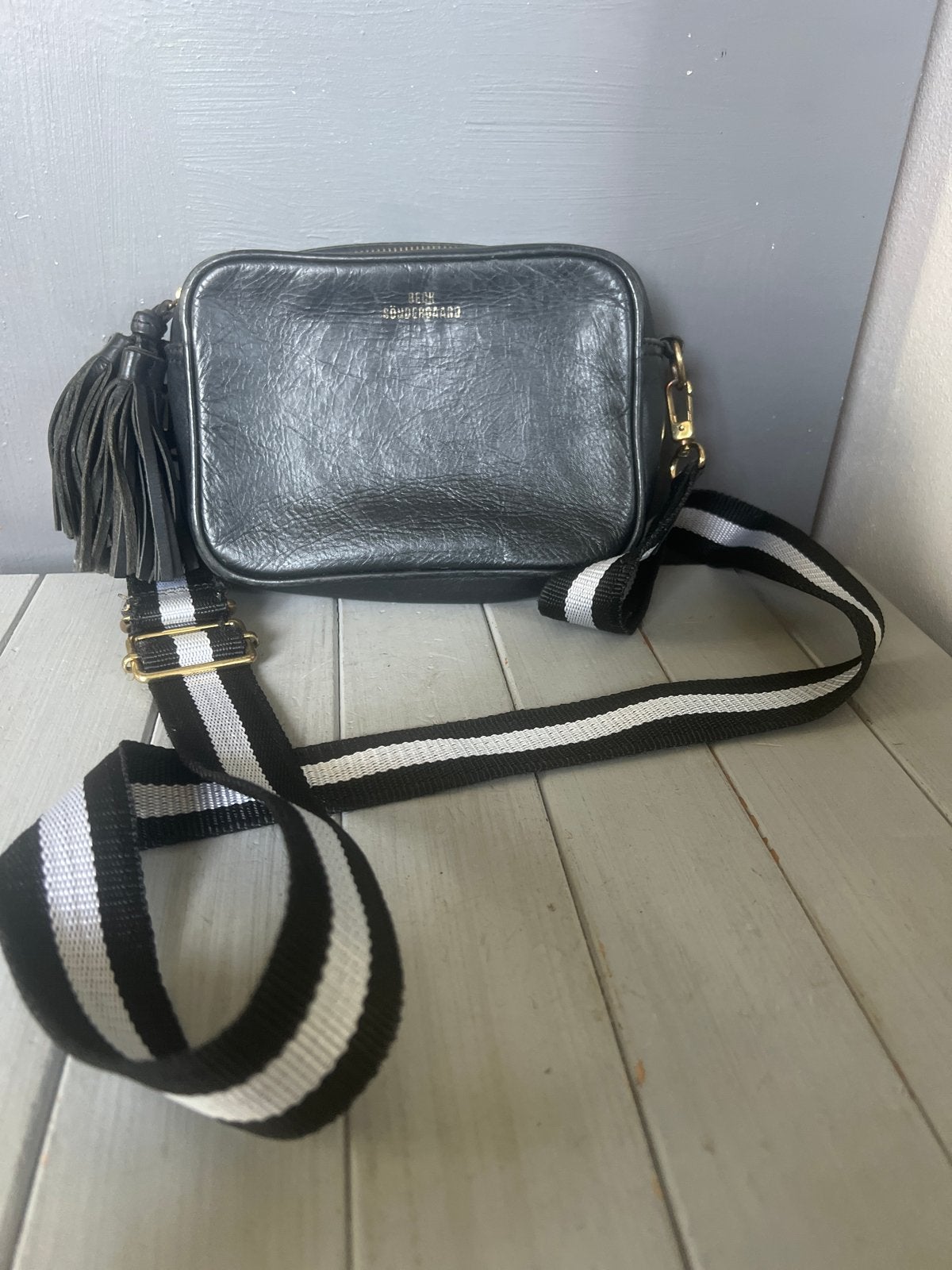 Beck Söndergaard Lullo Rua bag schoudertasje zwart kwastje, Ophalen of Verzenden, Zo goed als nieuw, Zwart, Schoudertasje