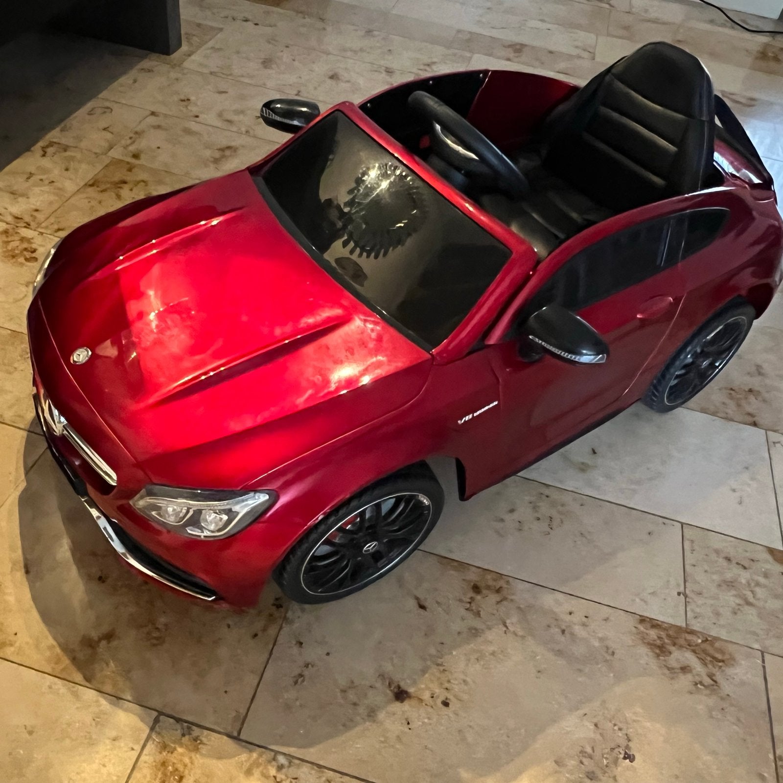 Mercedes-Benz AMG C63S Elektrische Kinderauto Rood, Ophalen, Gebruikt