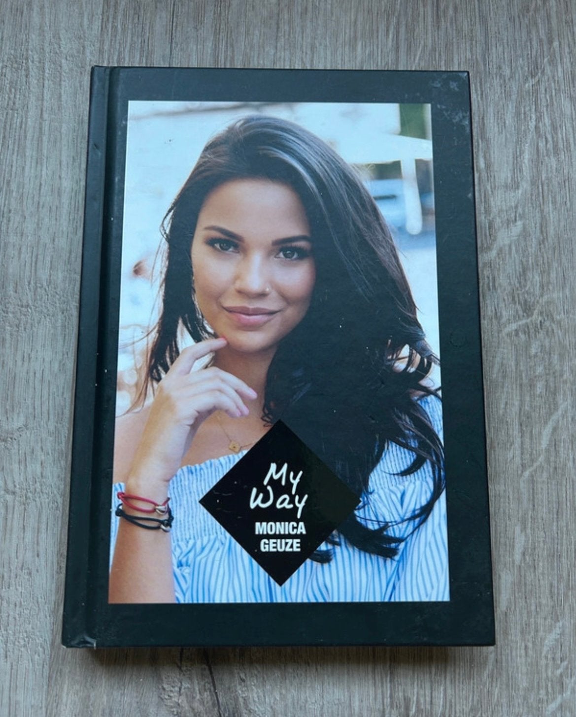 My Way - Monica Geuze (Boek), Ophalen of Verzenden, Gelezen