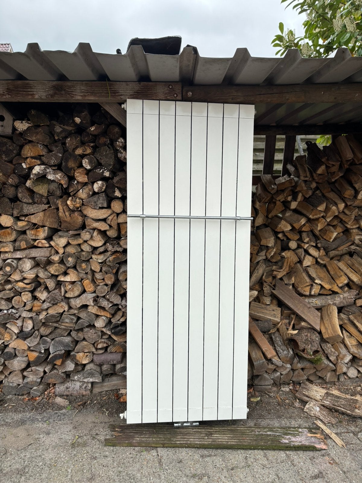 Design radiator, Ophalen, Zo goed als nieuw