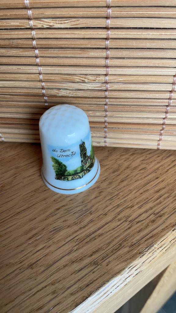 Utrecht vingerhoed vingerhoedje vingerhoedjes vingerhoeden, Verzenden, Nieuw, Porselein, Nederland