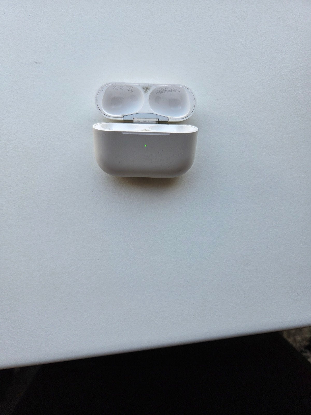 AirPods Pro Oplaadcase (Zonder oortjes), Ophalen of Verzenden