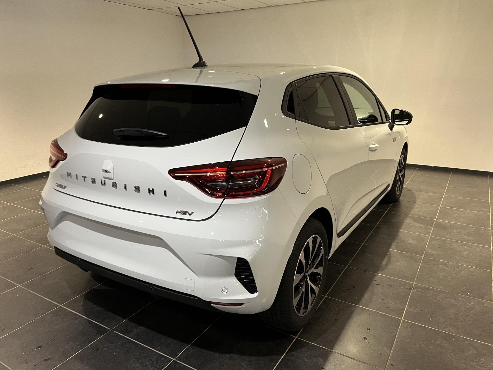 Mitsubishi Colt 1.6 HEV Intense | Apple Carplay/Android Auto, Auto's, Mitsubishi, Stof, Gebruikt, Euro 6, Hybride Elektrisch/Benzine
