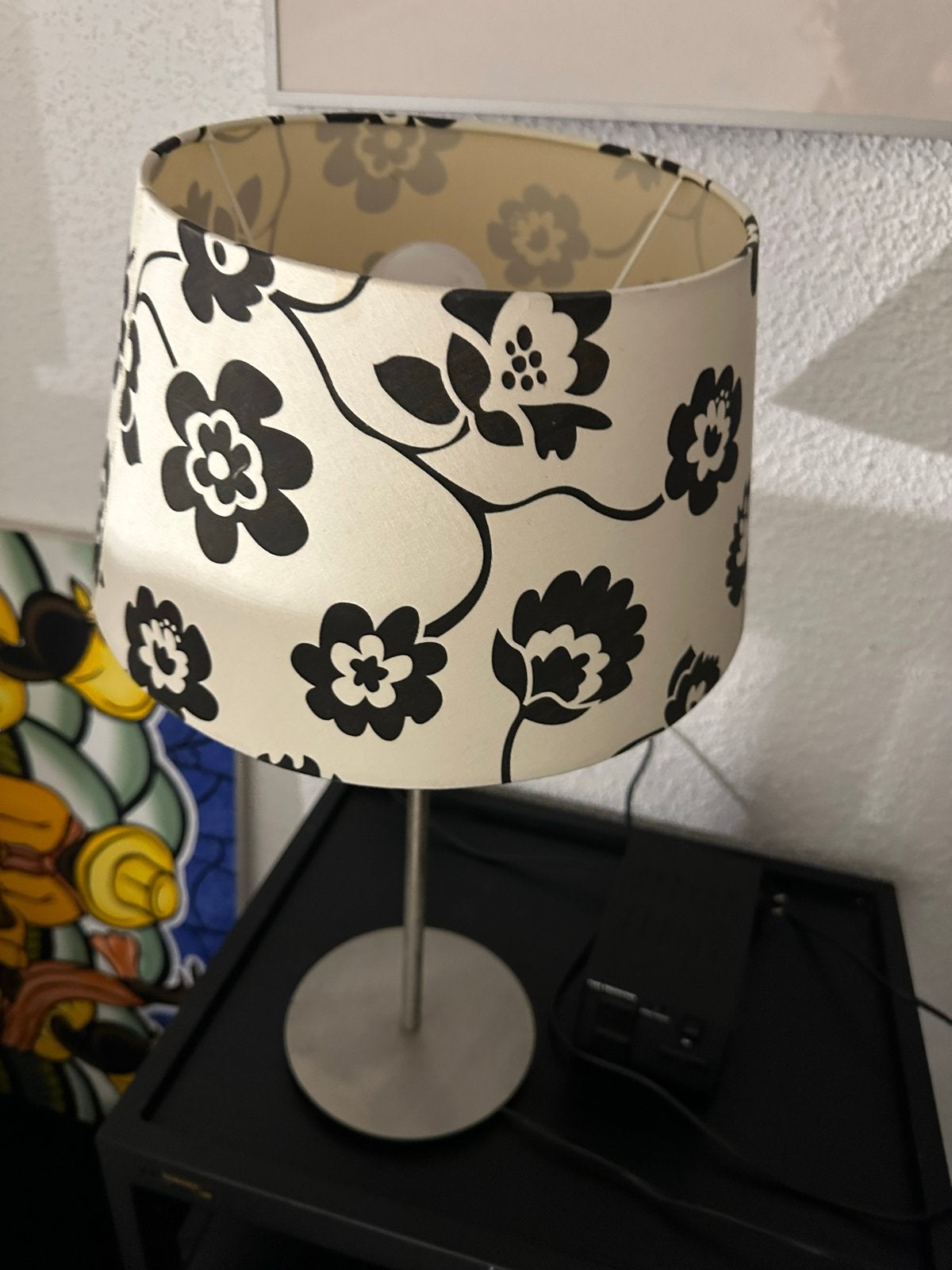 Tafellamp met bloemenprint, Gebruikt, Meerkleurig, Met kap, Modern