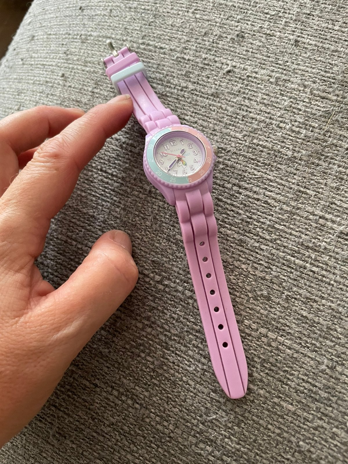 Leuk horloge met eenhoorn, Ophalen of Verzenden, Zo goed als nieuw, Jongen of Meisje