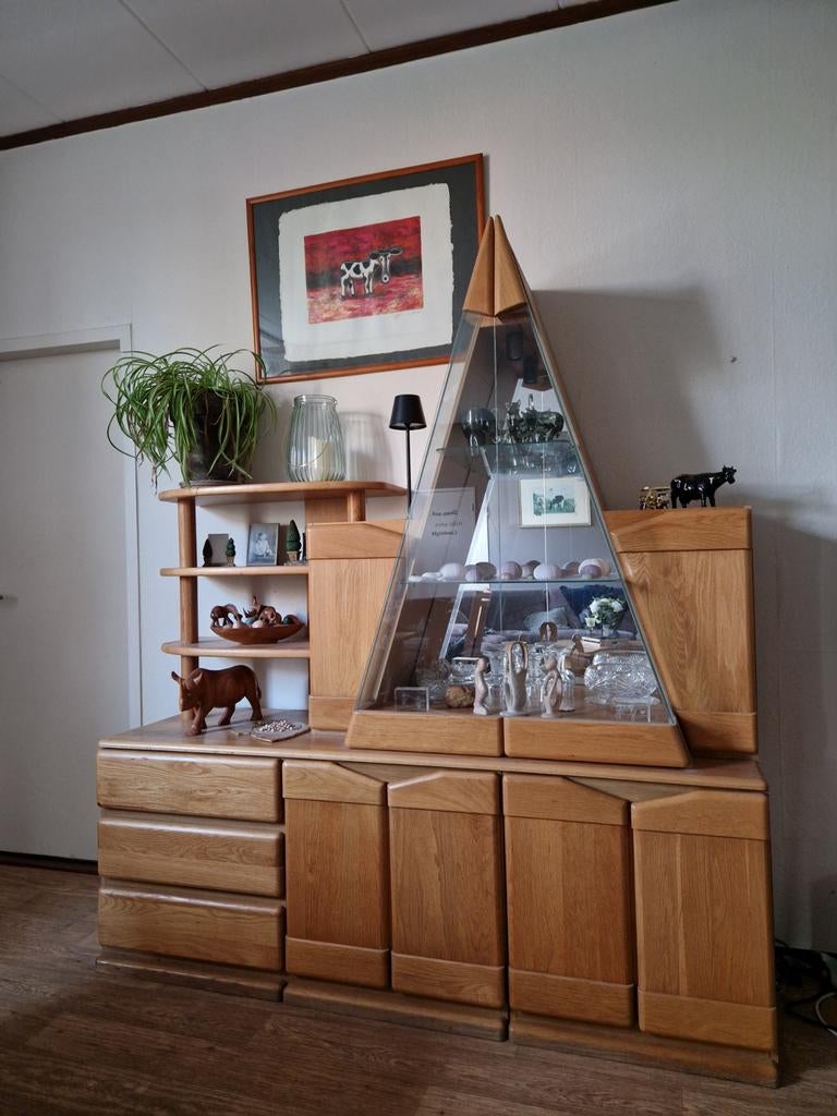 Wandmeubel kast vitrine, Ophalen, Gebruikt, Met deur(en), 200 cm of meer