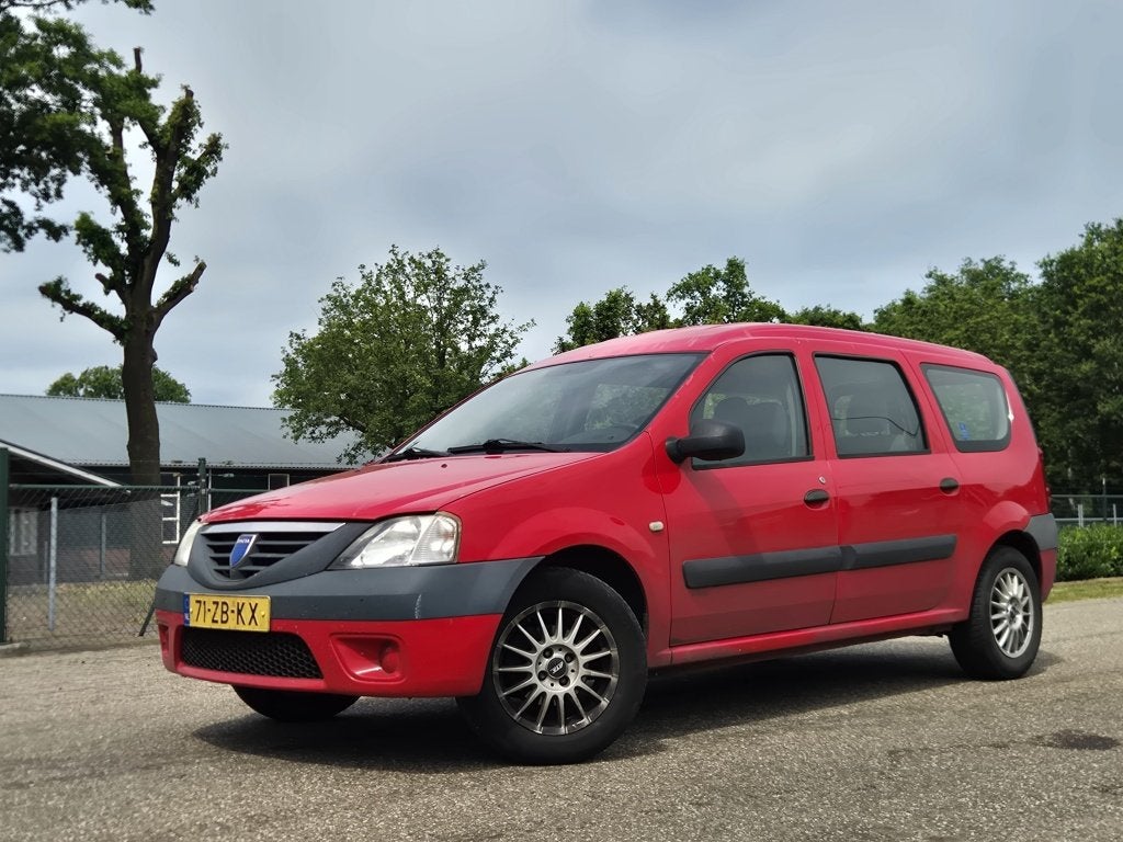 Dacia Logan MCV 1.6 Ambiance (bj 2008), Gebruikt, 4 cilinders, 620 kg, 49 €/maand