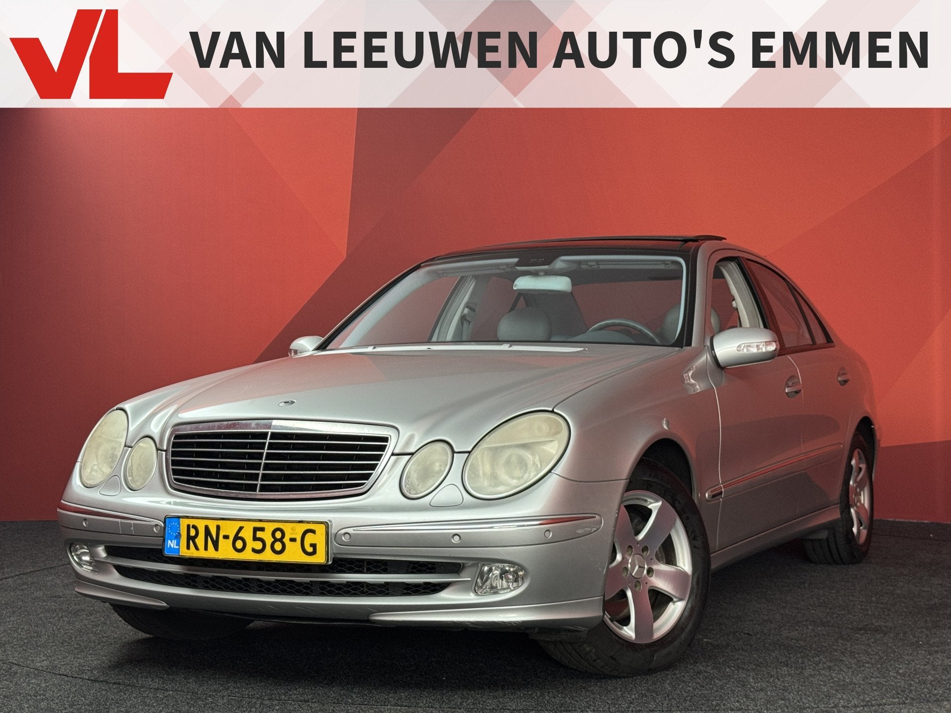 Mercedes-Benz E-Klasse 320 Avantgarde | Pano | Automaat | St, Auto's, Automaat, Achterwielaandrijving, Gebruikt, 6 cilinders