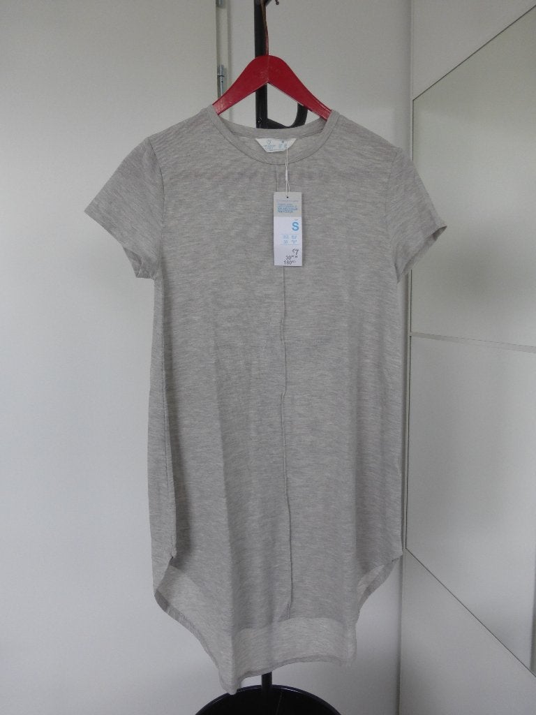 Lang basic shirt van Primark, Kleding | Dames, Tops, Nieuw, Korte mouw, Maat 36 (S), Grijs