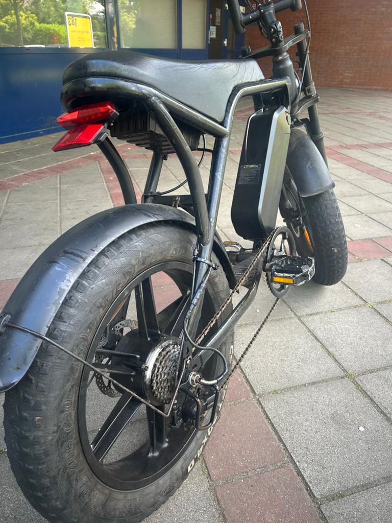 Ouxi V8 2.0 Fatbike, Fietsen en Brommers, Elektrische fietsen, Gebruikt, Overige merken, Minder dan 47 cm, 50 km per accu of meer
