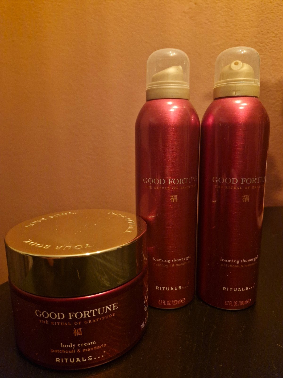 Rituals Good Fortune set: 2 doucheschuim & 1 bodycrème, Ophalen of Verzenden, Nieuw, Bad & Douche