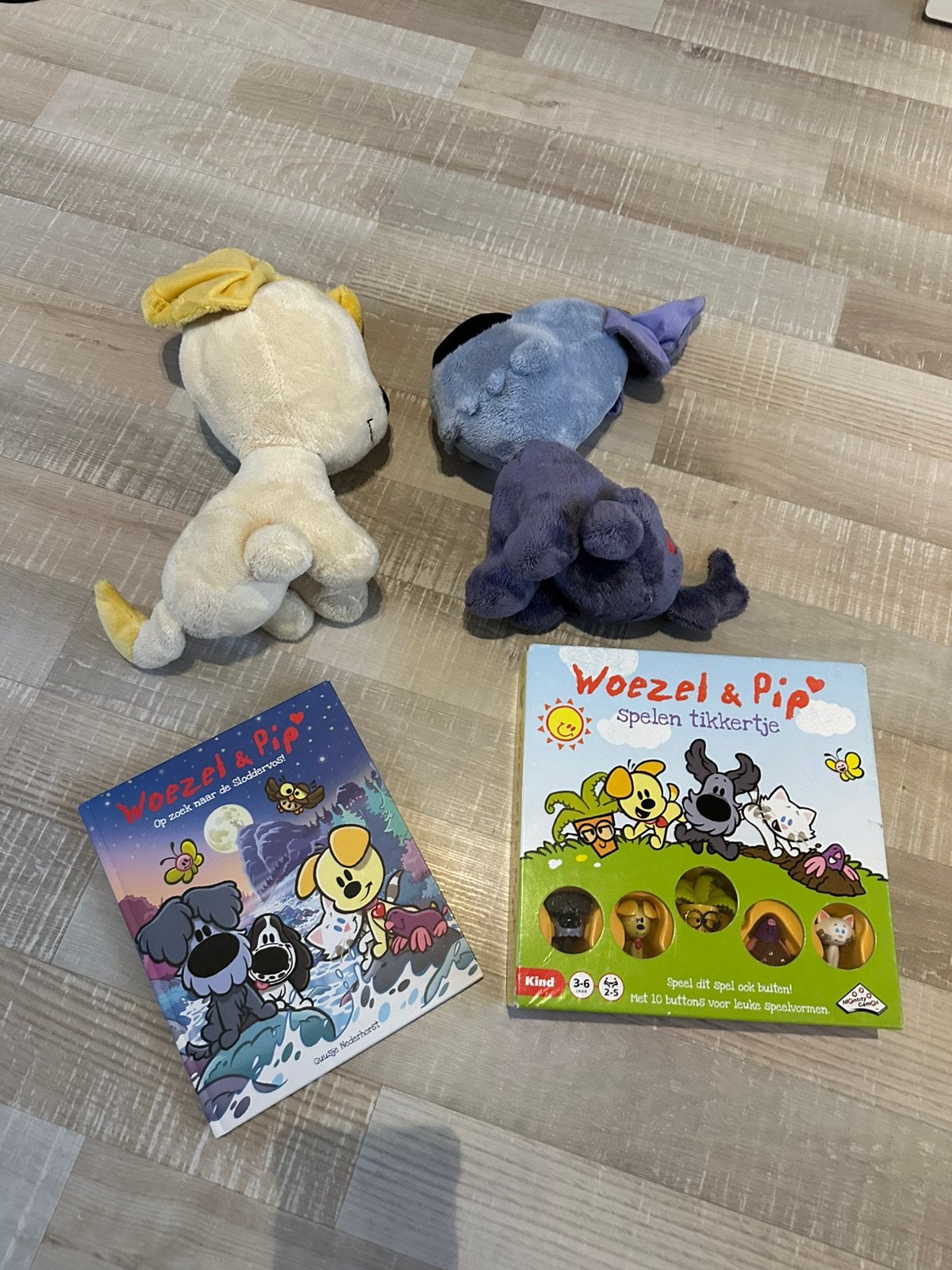 Woezel en Pip boek, knuffels en bordspel, Ophalen of Verzenden, Gebruikt, Jongen of Meisje