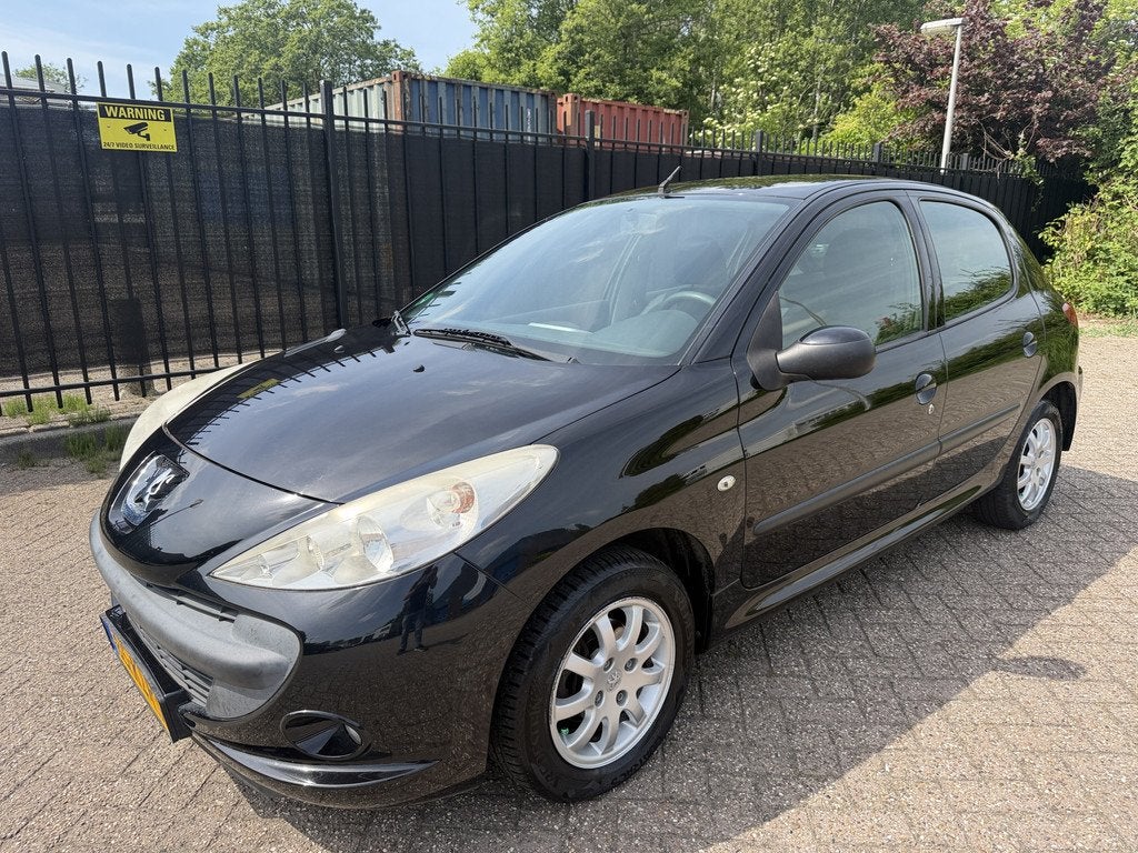 Peugeot 206+ 1.4 XS 5 Drs Airco/Cruise/LMV/PDC (bj 2010), Voorwielaandrijving, 206+, Stof, 4 cilinders