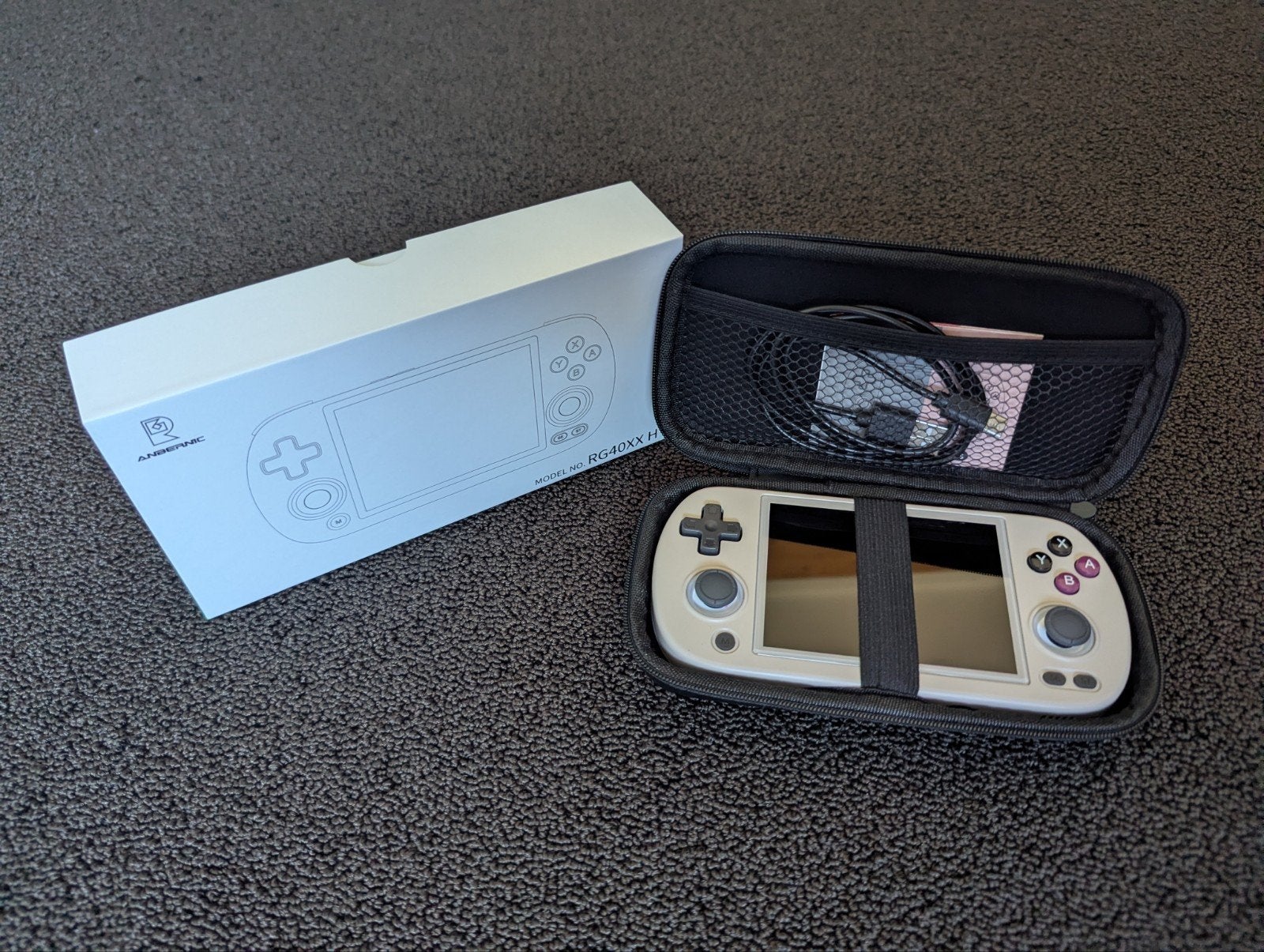 Anbernic RG40XXh incl tasje, 32gb & 64gb. Retro gaming!, 1 speler, Ophalen, Zo goed als nieuw, Vanaf 3 jaar