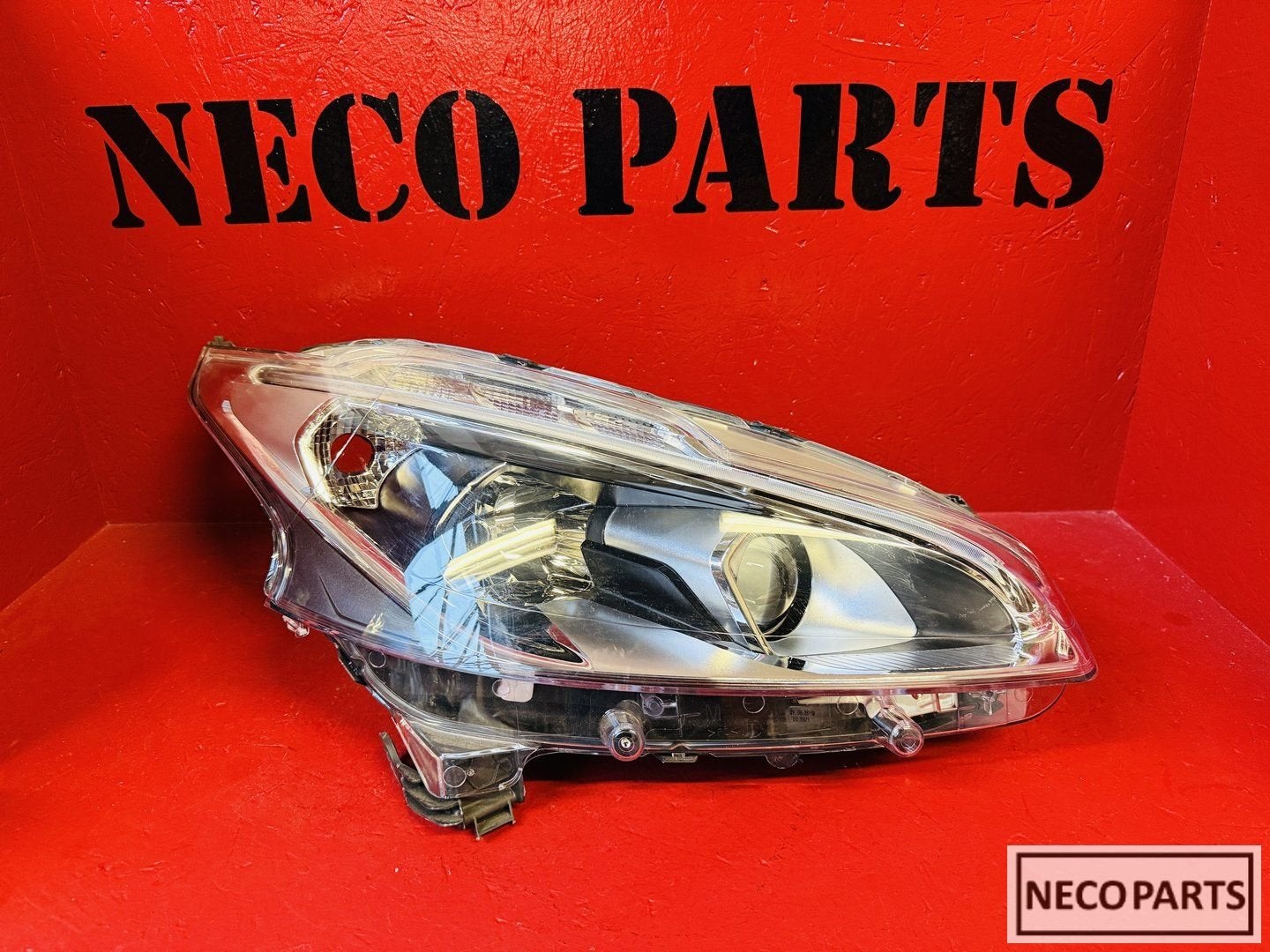 PEUGEOT 208 H7 KOPLAMP ORIGINEEL ALLES LEVERBAAR, Auto-onderdelen, Gebruikt, -, -, Ophalen of Verzenden