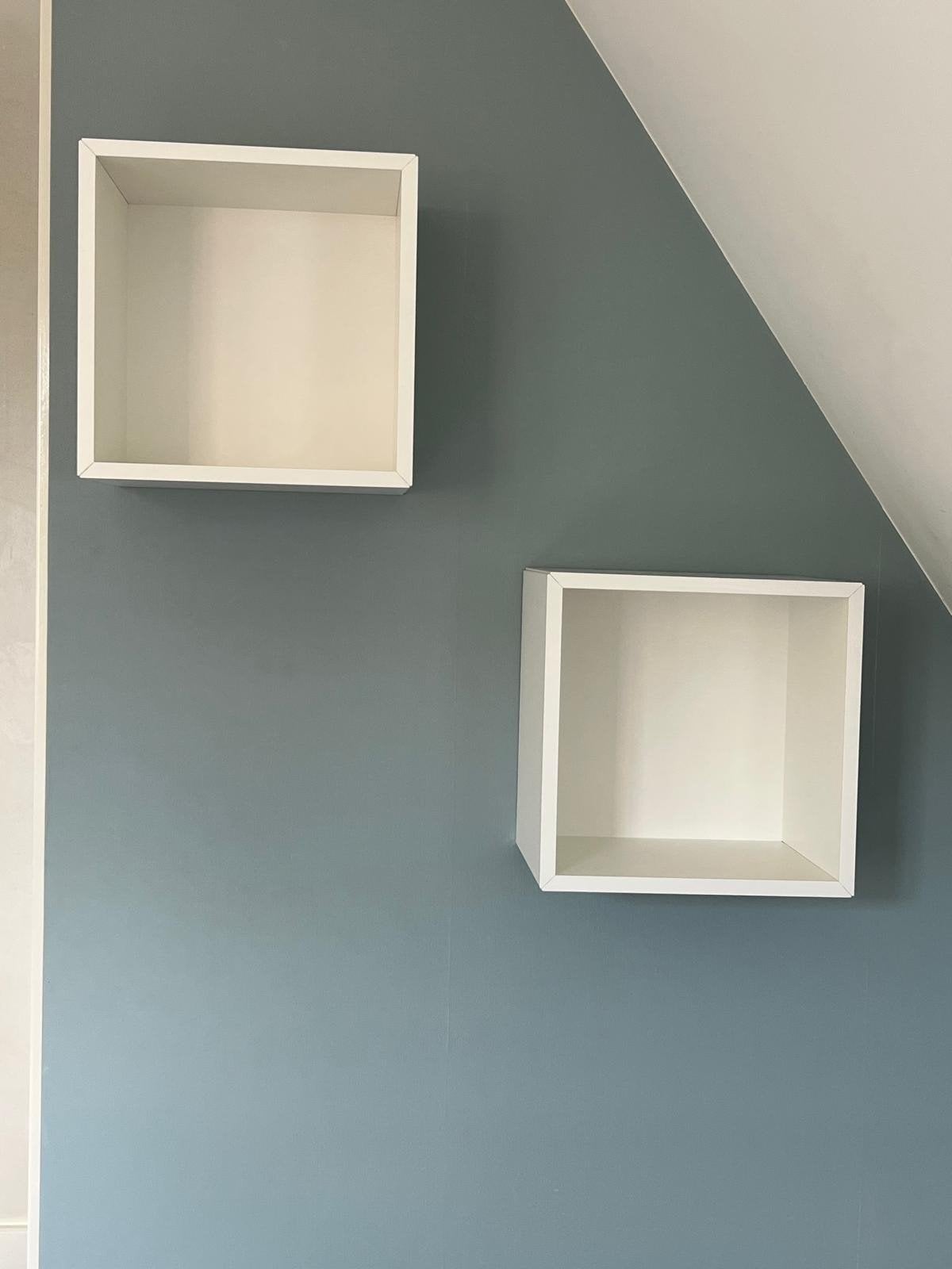 Witte wandkubus - Set van 2, Huis en Inrichting, Ophalen, Gebruikt