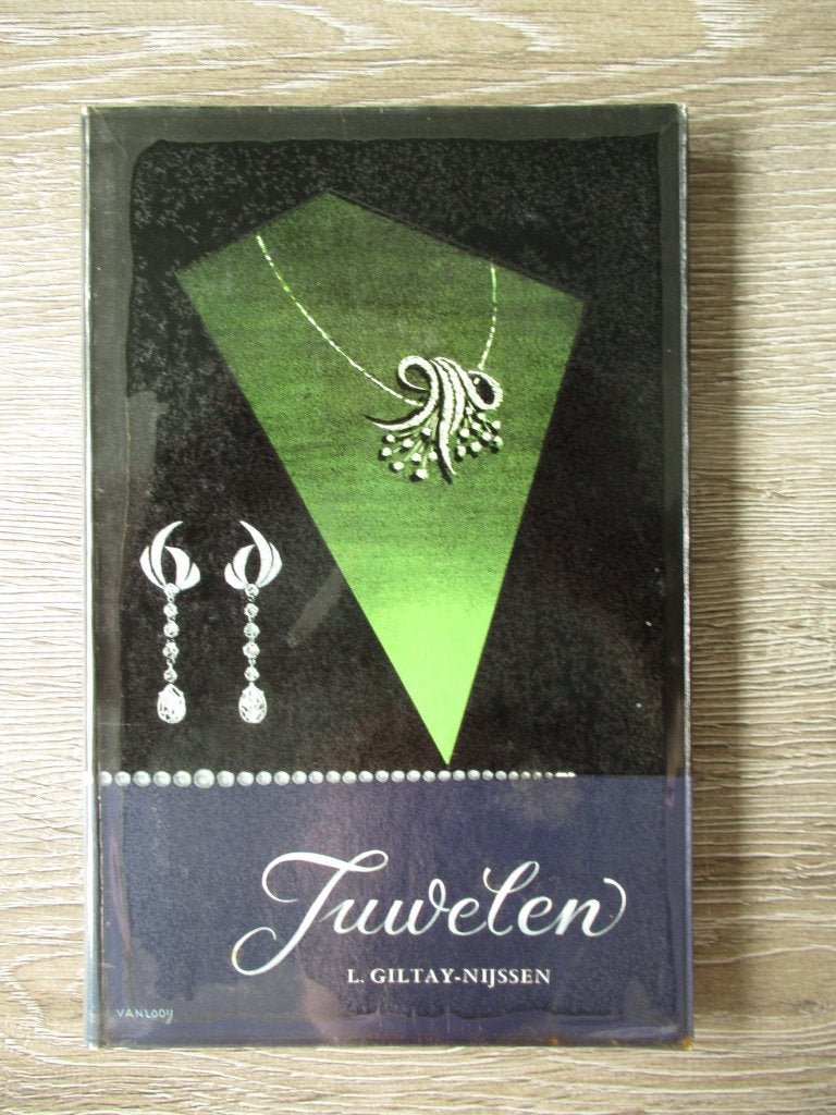 Juwelen - L. Giltay-Nijssen, Ophalen of Verzenden, Gelezen